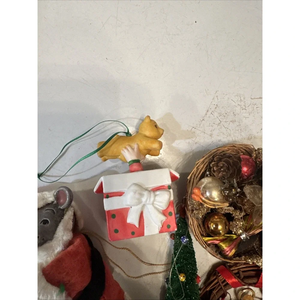 Vintage lot 9 Mixed Christmas Tree Ornaments Mouse Bird Nest Santa Sheep Kitschy